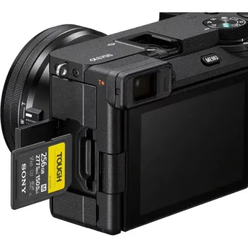 Sony-a6700-Mirrorless-Camera-with-18-135mm-Lens-5-485x485-optimized.webp
