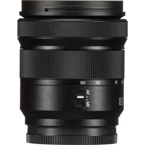 panasonic-lumix-s5-ii-with-20-60mm-7-485x485-optimized.webp