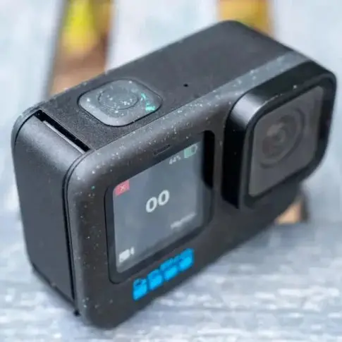 gopro-hero-12-4-1-485x485-optimized_4efe8cf9-93e7-4562-9517-13d91ac71bef.webp