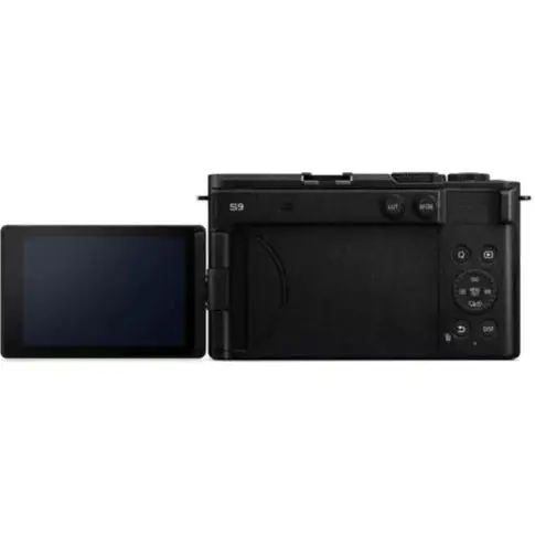 Panasonic-Lumix-S9-Mirrorless-Camera-with-S-20-60mm-f3.5-5.6-Lens-Crimson-Red-4-485x485-optimized_e3c1a66e-9f21-44c8-bd34-5c011cdec86f.webp