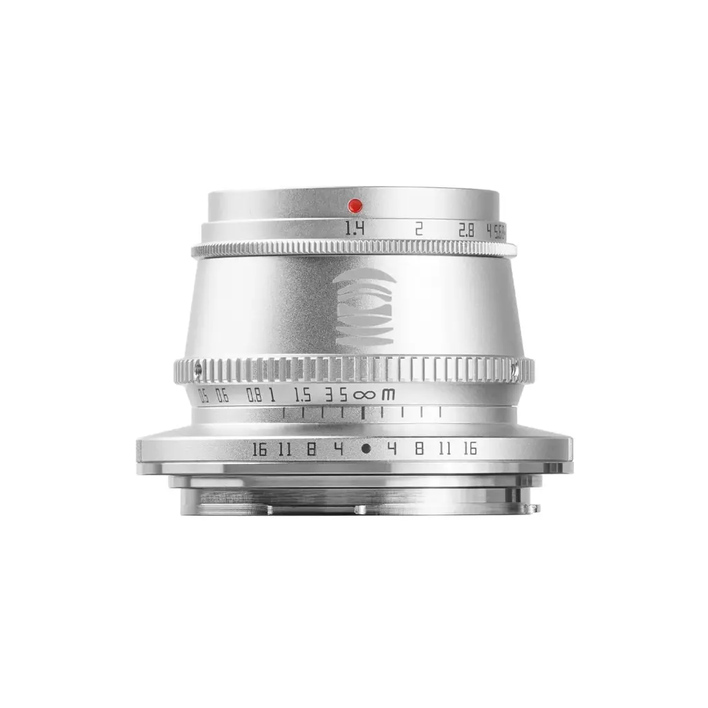 TTArtisan 35mm F1.4 APS-C Manual Focus Lens Compatible with Canon RF Mount Cameras R7, R10 APS-C Model EOS R, RP, R5, R6 (Silver)